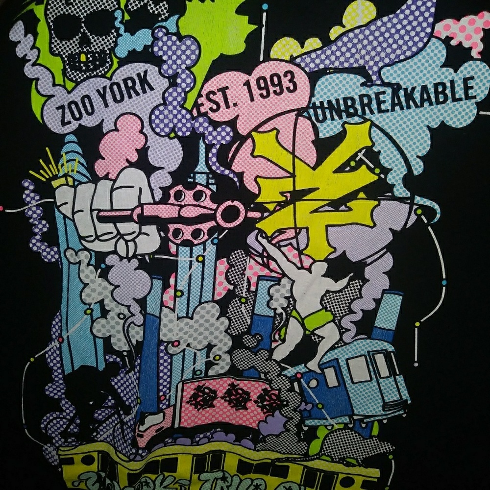 Zoo york unbreakable t-shirt size XL